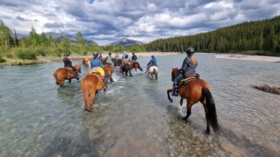 20250705_180328-min-570x319